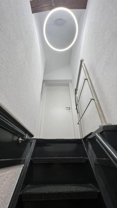 Boho Apartment Mit Aussicht Auf Gartenoase Naehe Duesseldorf Κρέφελντ Εξωτερικό φωτογραφία